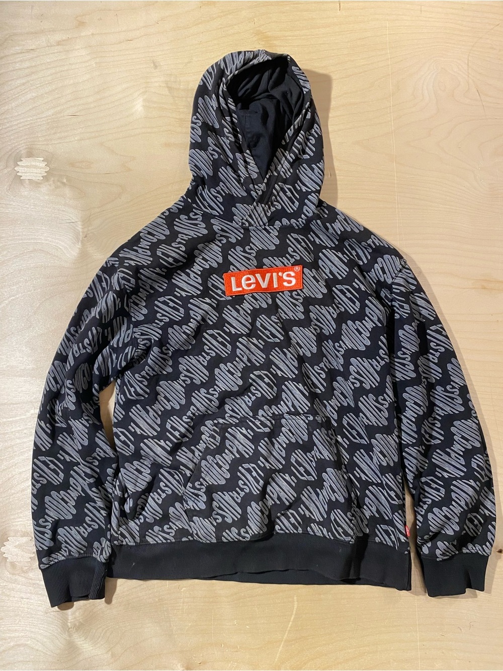 Levi's Kids Black Hoodie with Gray Allover Script and Red Logo XL (SI)